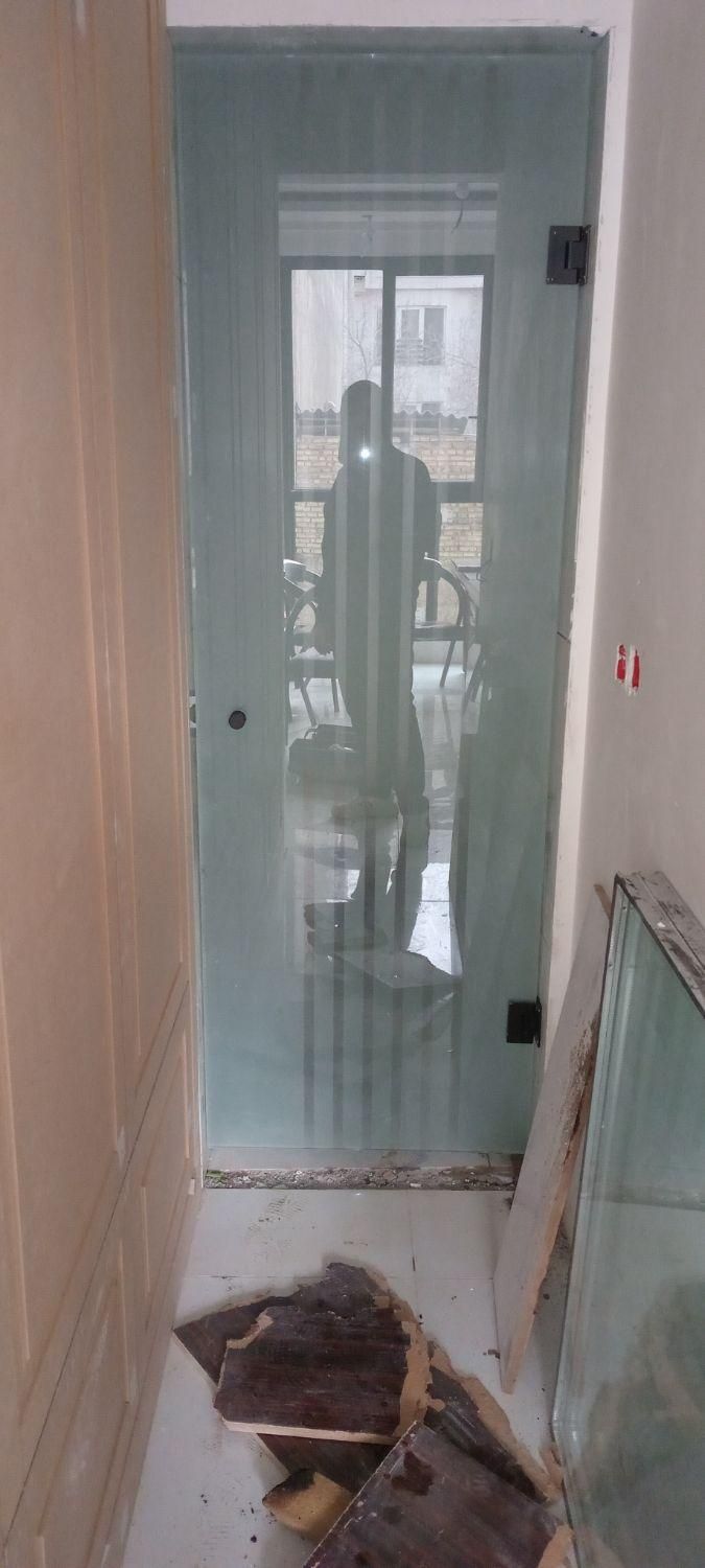 شیشه و سکوریت|مصالح و تجهیزات ساختمان|مشهد, شاهد (شهرک غرب)|دیوار