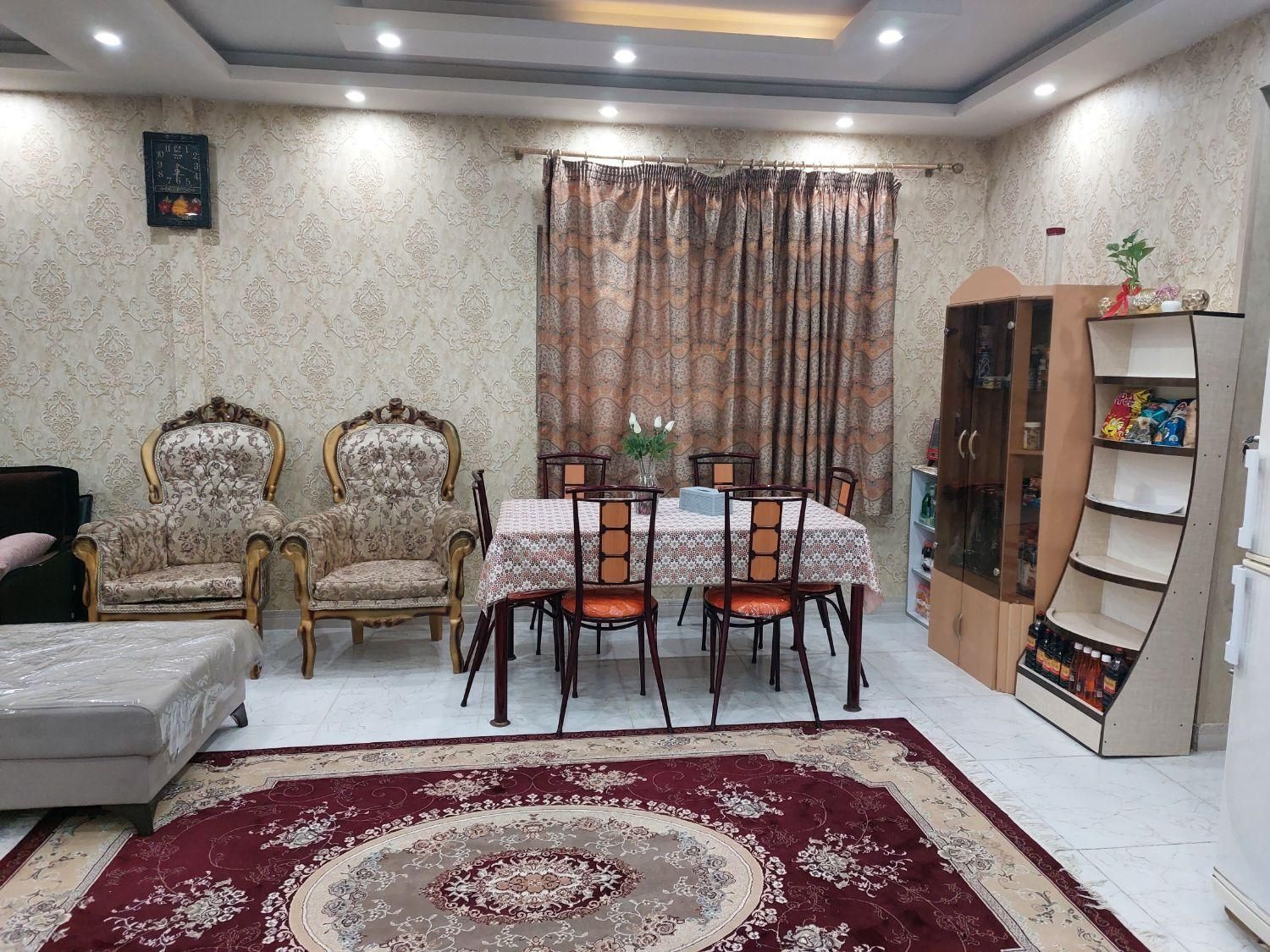 اجاره روزانه/هفتگی/ماهانه ویلا ۳۰۰متری در جانبازان|اجارهٔ کوتاه‌مدت ویلا و باغ|رشت, جانبازان|دیوار