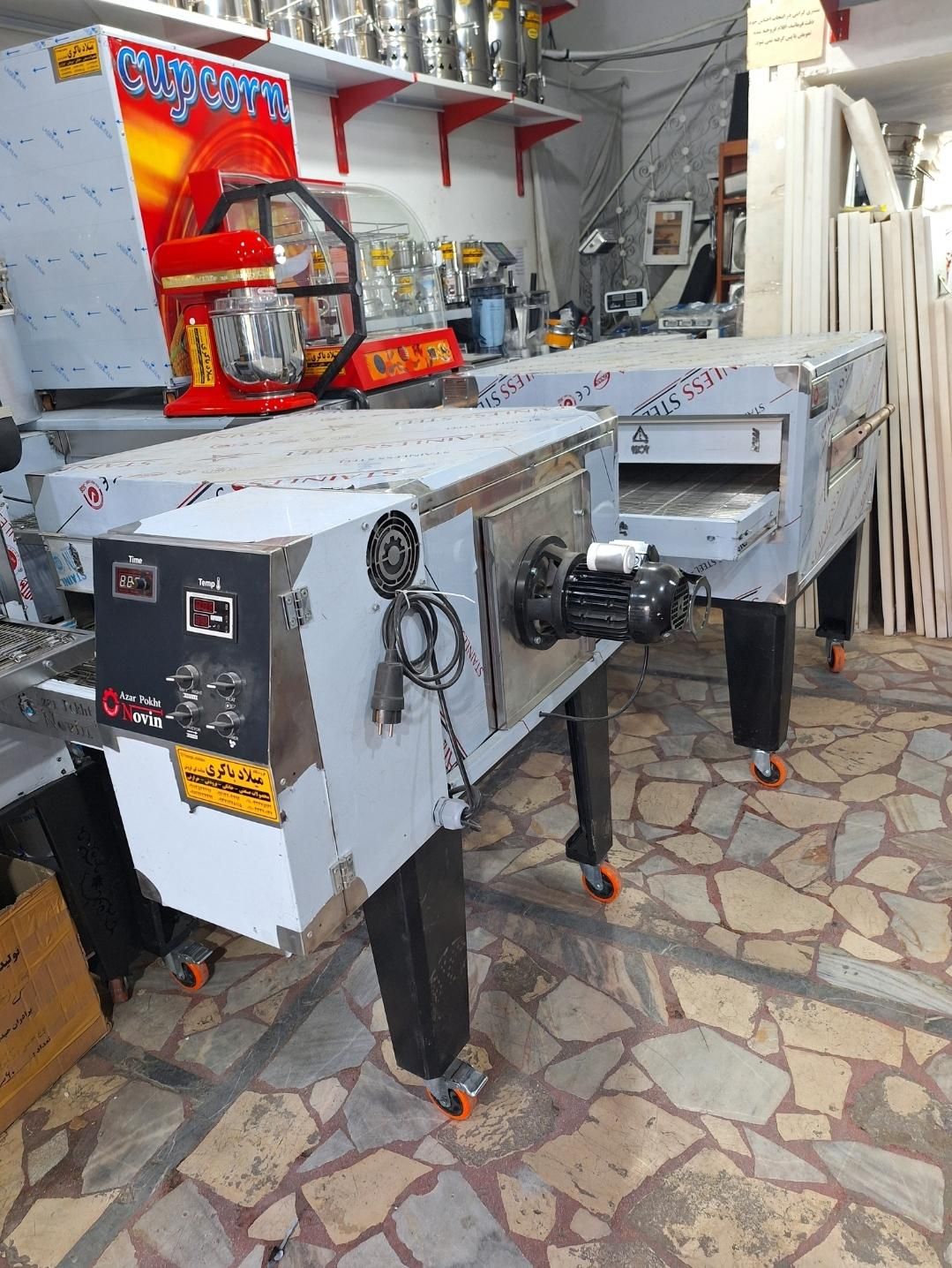 فر پیتزا شرکتی موتور بزرگ|کافی‌شاپ و رستوران|ساری, |دیوار