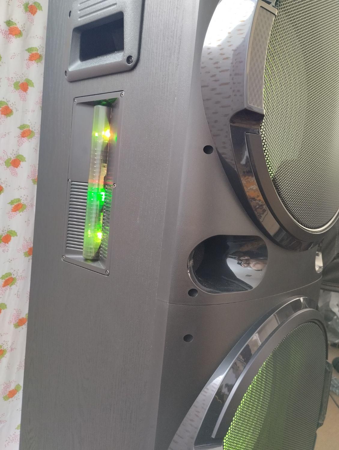 فروش یا معاوضه اسپیکر میکرولب|سیستم صوتی خانگی|خوی, |دیوار