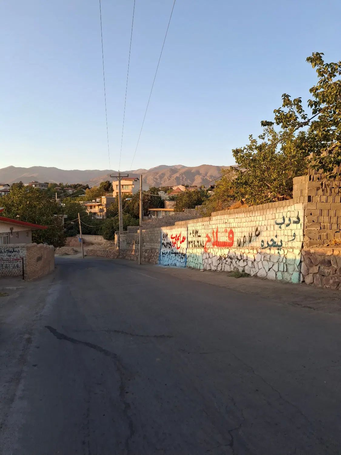 ۱۰۵ متر زمین کوشک زر ،بافت، میدان اصلی روستا|فروش زمین و ملک کلنگی|هشتگرد, کوشک زر|دیوار