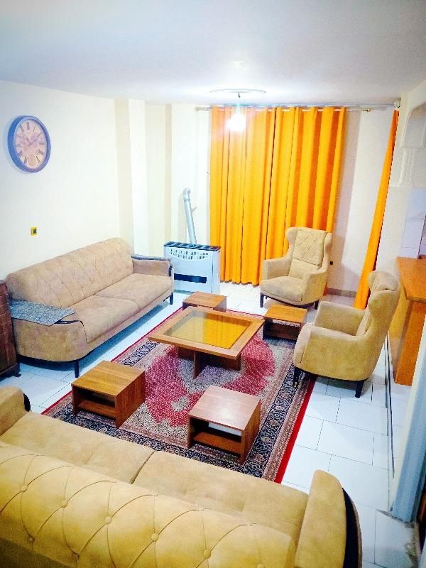 اجاره/هفتگی /ماهانه بیشتر از سه روز آپارتمان۷۵متر|اجارهٔ کوتاهمدت آپارتمان و سوئیت|کرج, کمالشهر|دیوار