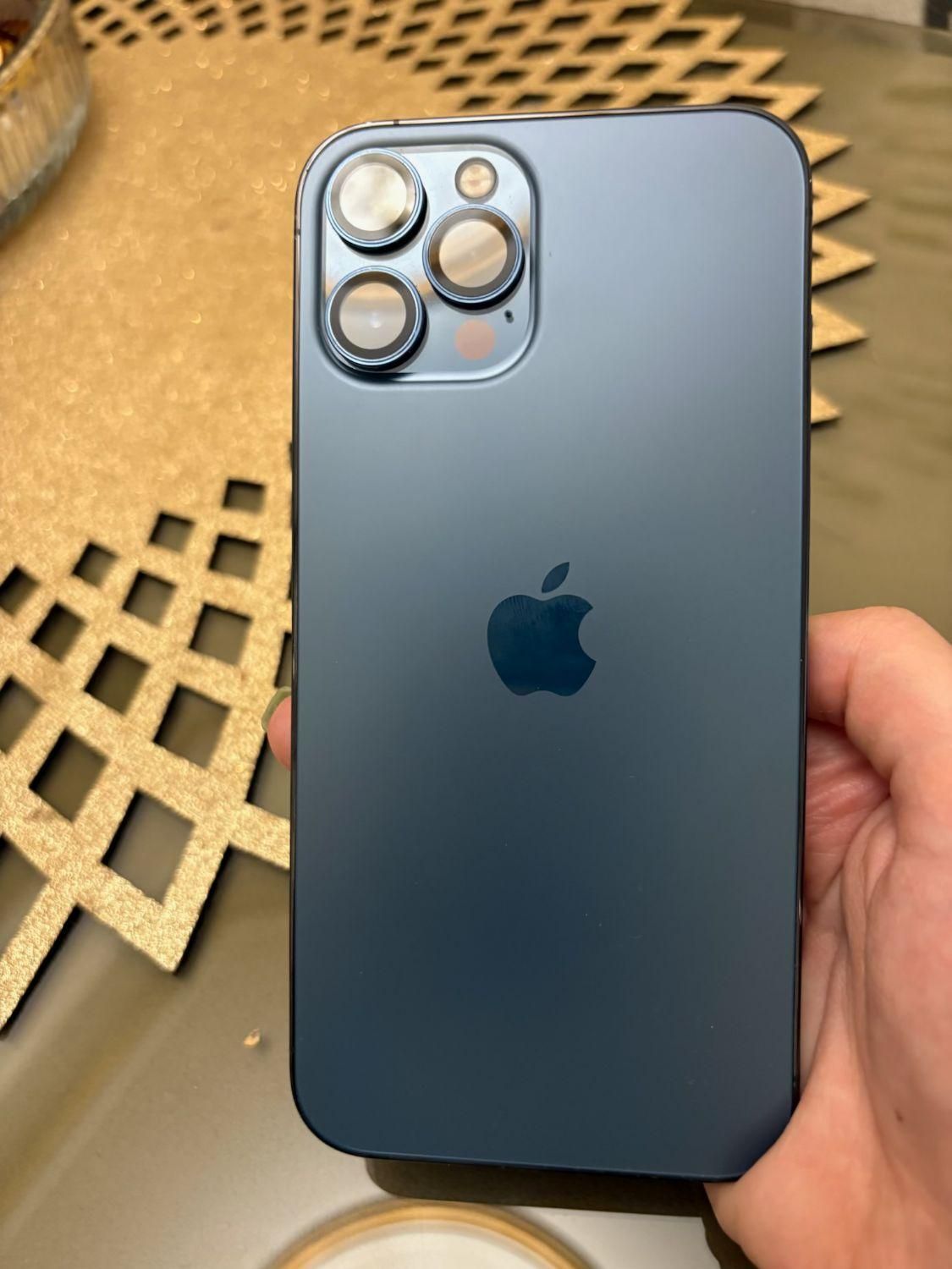 اپل iPhone 12 Pro Max با حافظهٔ ۲۵۶ گیگابایت|موبایل|تهران, یوسف‌آباد|دیوار