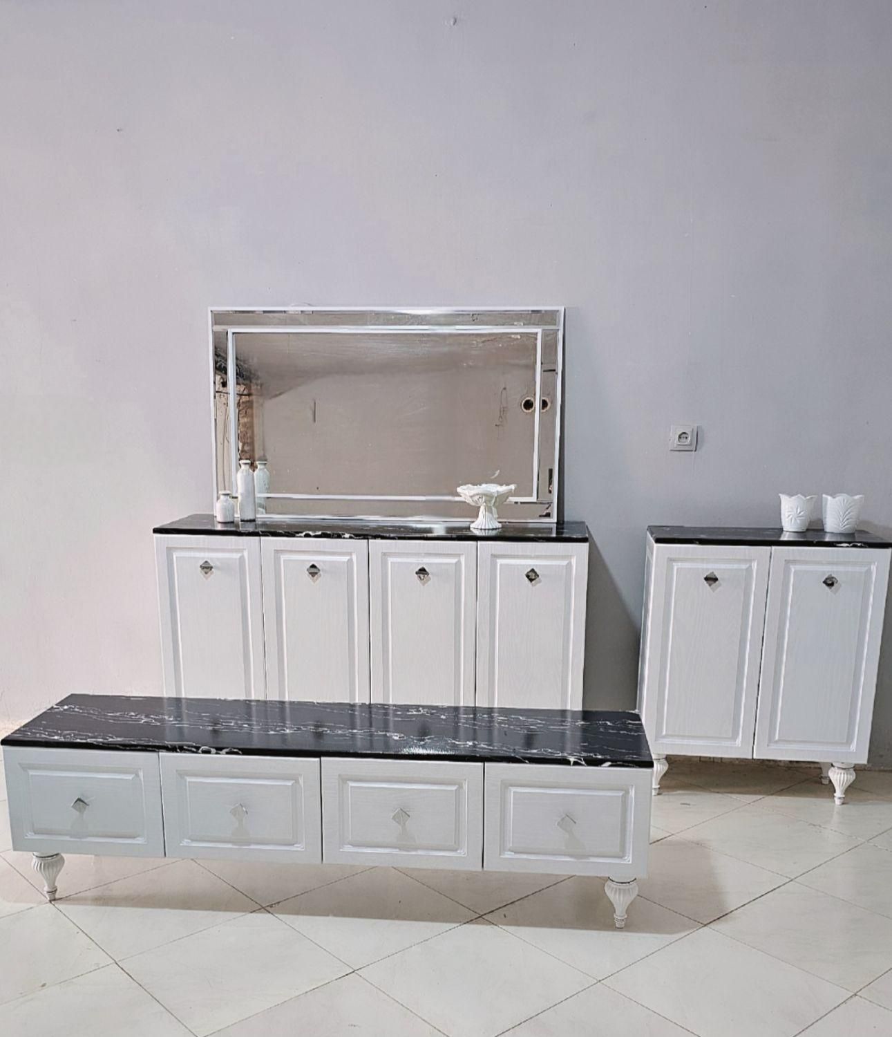 اینه کنسول شیک کنسول مدرن تولیدی درسا|بوفه، ویترین، کنسول|مشهد, سیس‌آباد|دیوار