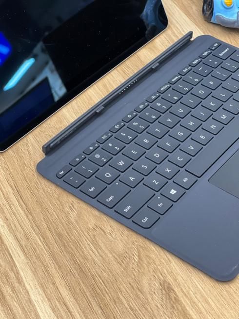 سرفیس گو ۱ surface go 1|رایانه همراه|تهران, میدان ولیعصر|دیوار