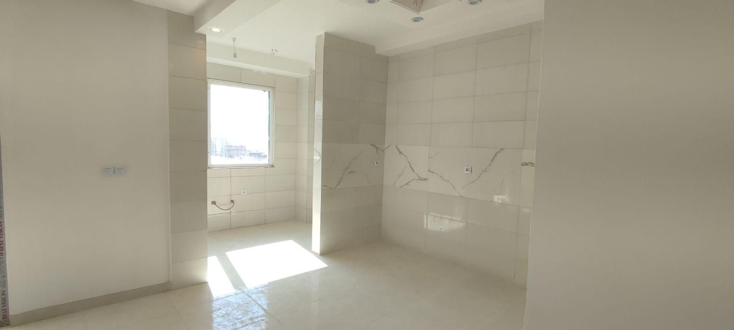 دو طبقه روی پیلوت/کلیداول/ناصرخسرو|فروش آپارتمان|خرمآباد, |دیوار