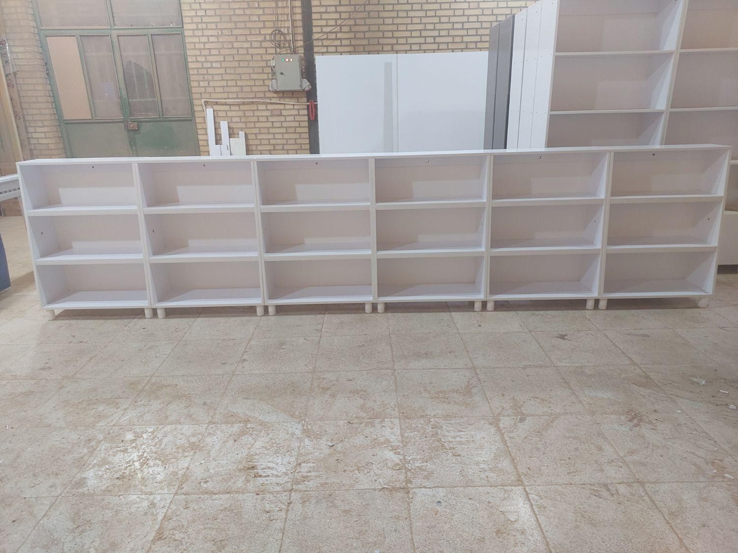 استندکتاب قفسه کتاب استندفروشگاهی استندوسط|فروشگاه و مغازه|ری, |دیوار