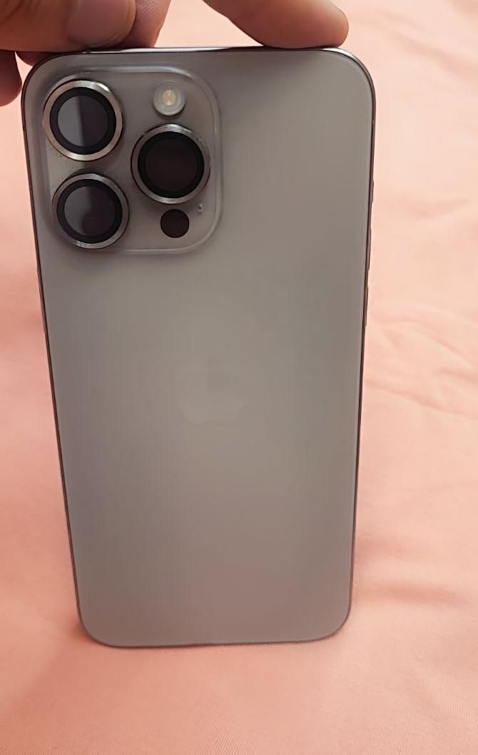 اپل iPhone 15 Pro Max با حافظهٔ ۲۵۶ گیگابایت|موبایل|مشهد, امام خمینی|دیوار