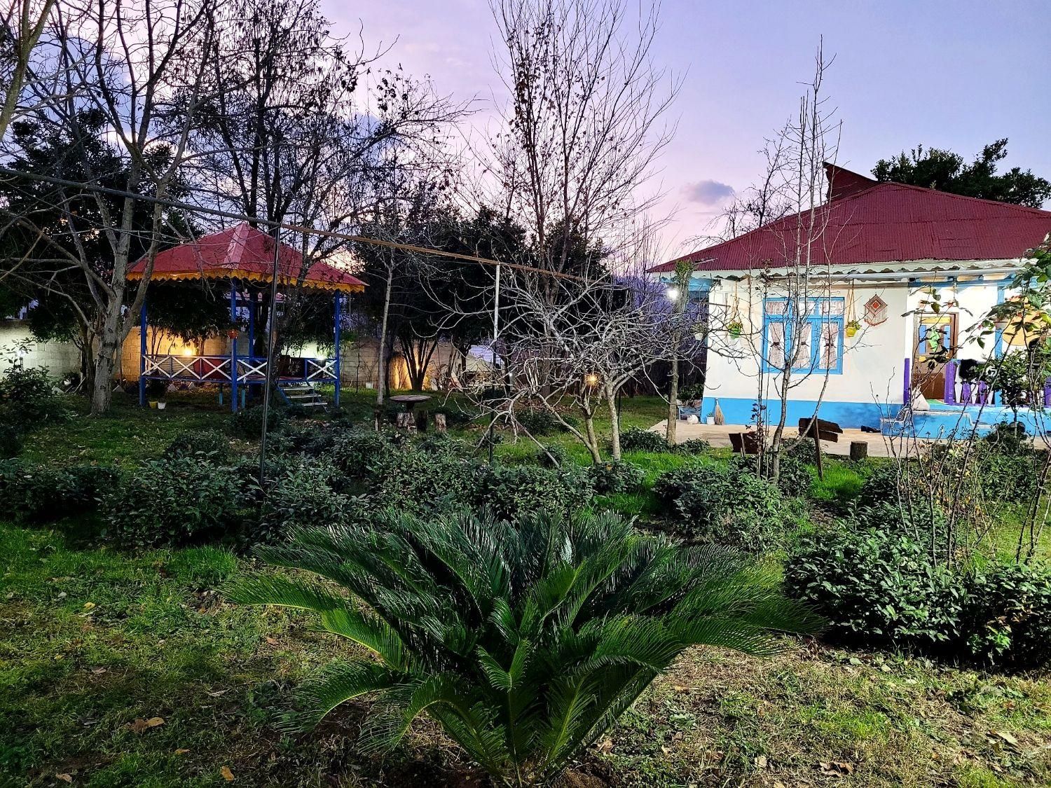 اجاره ویلا باغ سنتی دربست|اجارهٔ کوتاه‌مدت ویلا و باغ|رشت, معلم|دیوار