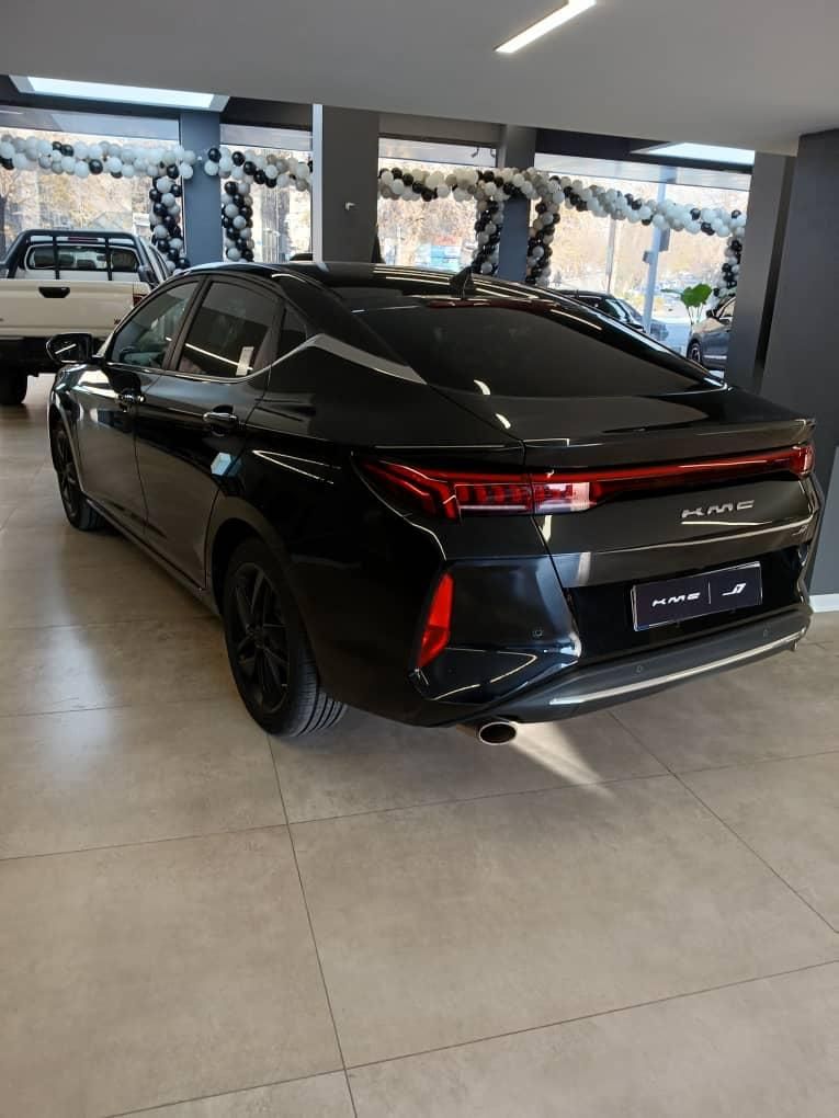 ثبت نام ویژه کی‌ام‌سی J7 تحویل 90 روز مدل 1404|خودرو سواری و وانت|تهران, مهران (سیدخندان)|دیوار