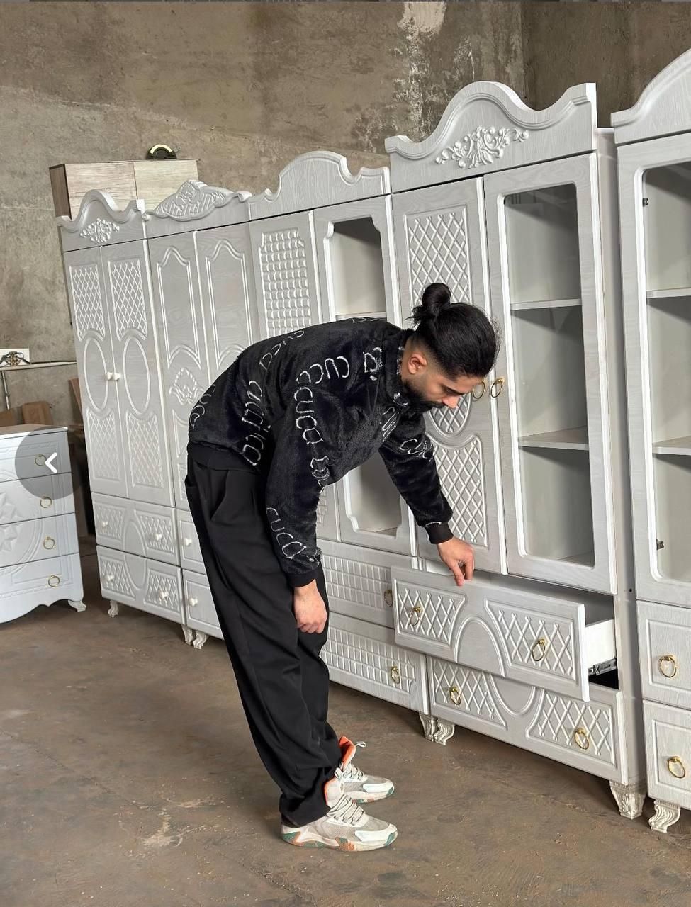 کمد لباس و ویترین مدل بیضی(خوران چوب)|جاکفشی، کمد، دراور|تبریز, |دیوار