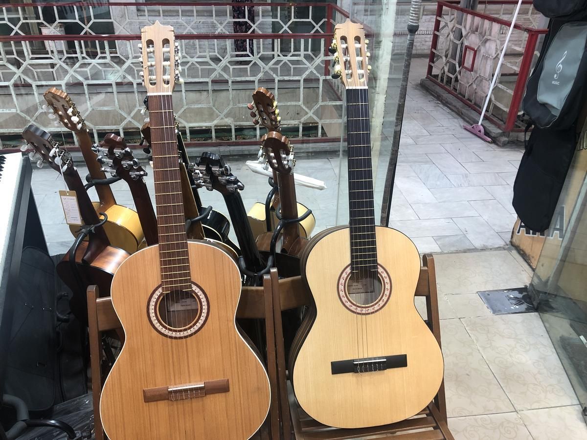 گیتار مارتین|گیتار، بیس، امپلیفایر|اهواز, کیانپارس |دیوار