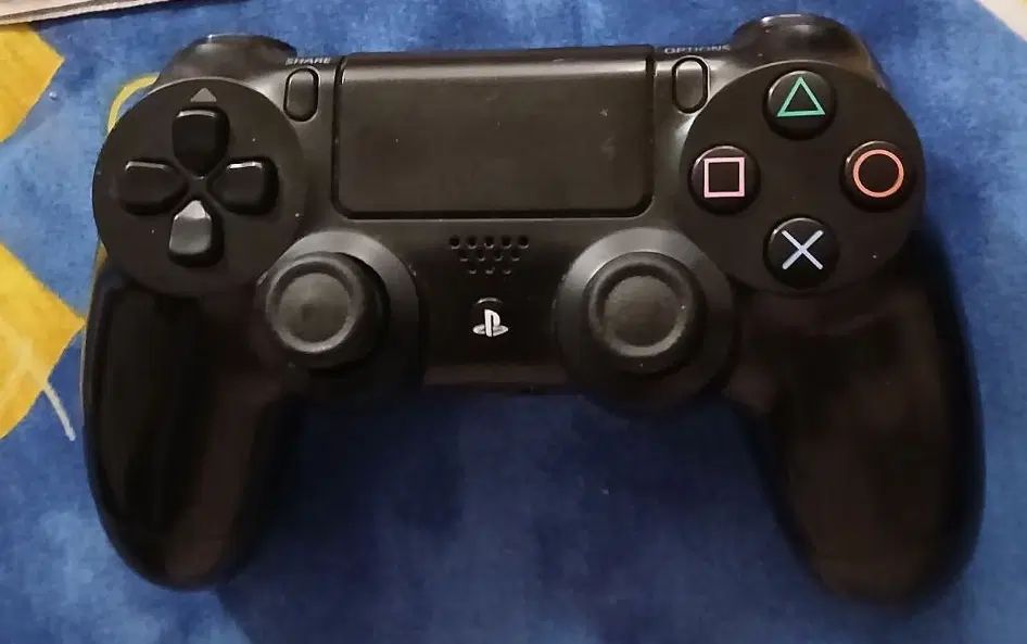 دسته اصلی ps4|کنسول، بازی ویدئویی و آنلاین|مشهد, یوسفیه (شهرک غرب)|دیوار