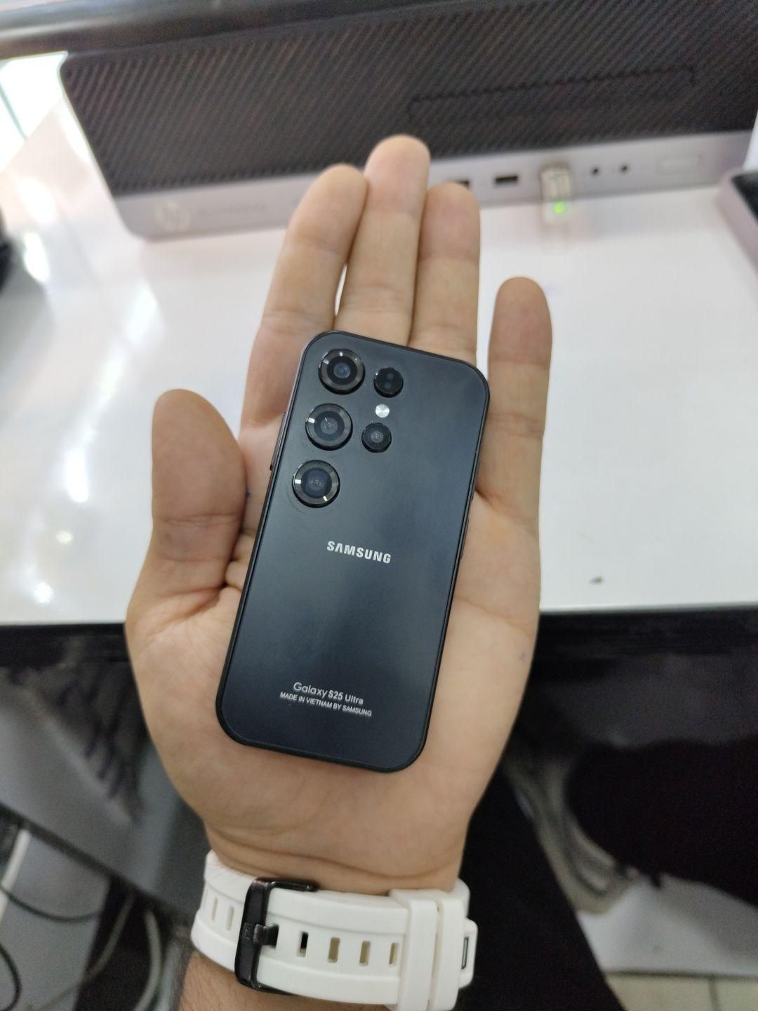 سامسونگ galaxy s25 ultra mini|موبایل|شیراز, زند|دیوار