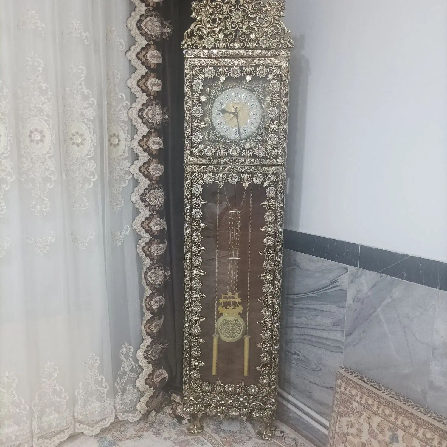 آینه و کنسول جنس پلیمر درجه یک  درحدنو کاملا سالم|بوفه، ویترین، کنسول|مریوان, |دیوار