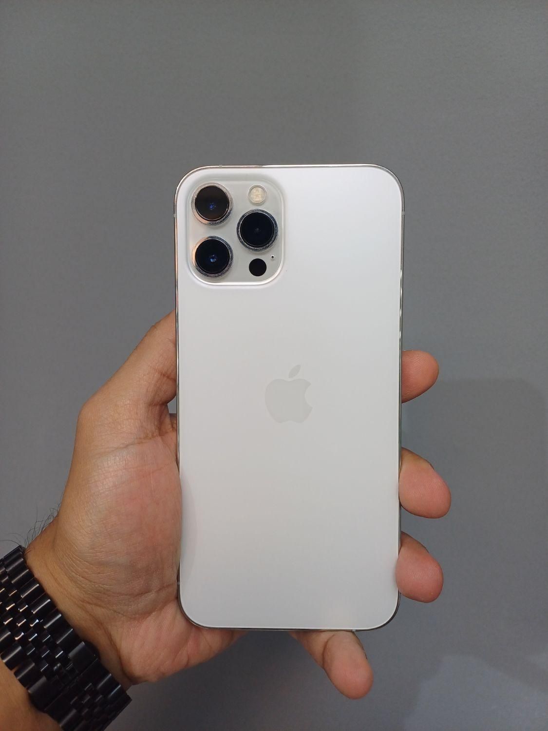 اپل iPhone 12 Pro Max با حافظهٔ ۲۵۶ گیگابایت|موبایل|کرج, گلشهر ویلا|دیوار