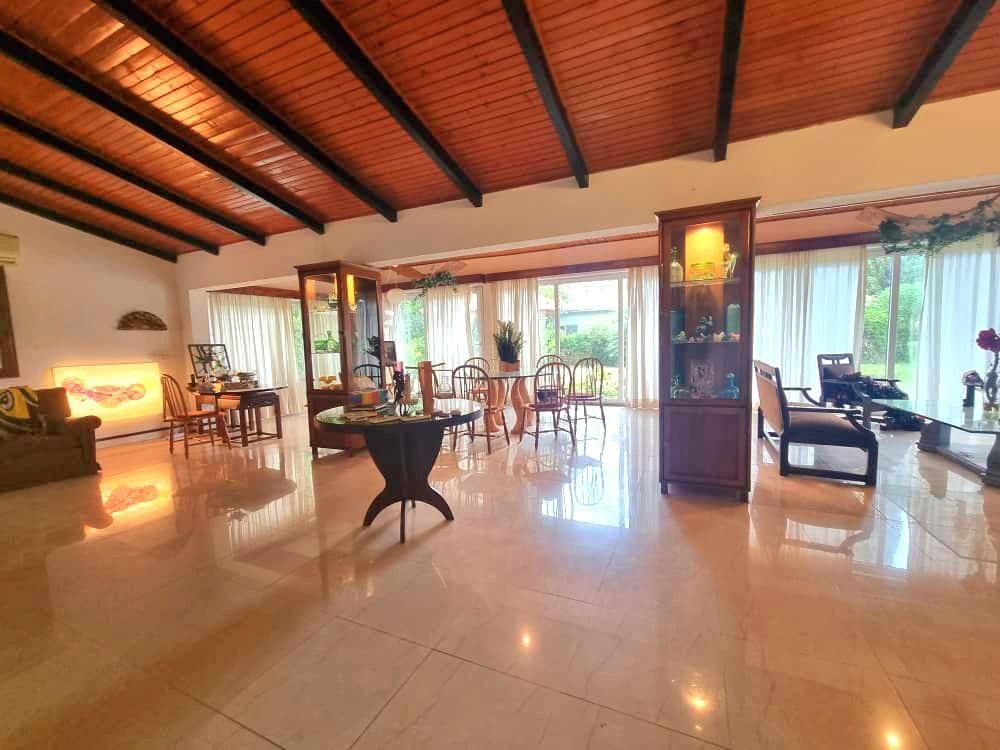 فروش ویلا بازسازی شده در خیابان نرگس خزرشهرجنوبی|فروش خانه و ویلا|فریدونکنار, |دیوار