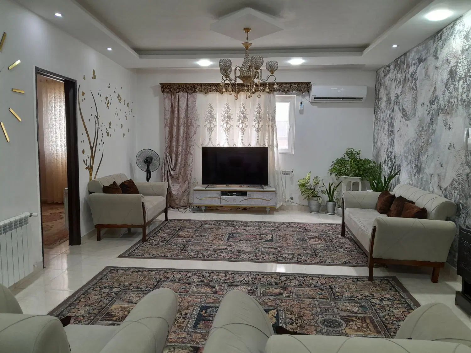 فروش اپارتمان۹۵متری۲خوابه،یخسازی،معاوضه با ویلایی|فروش خانه و ویلا|رشت, یخسازی|دیوار