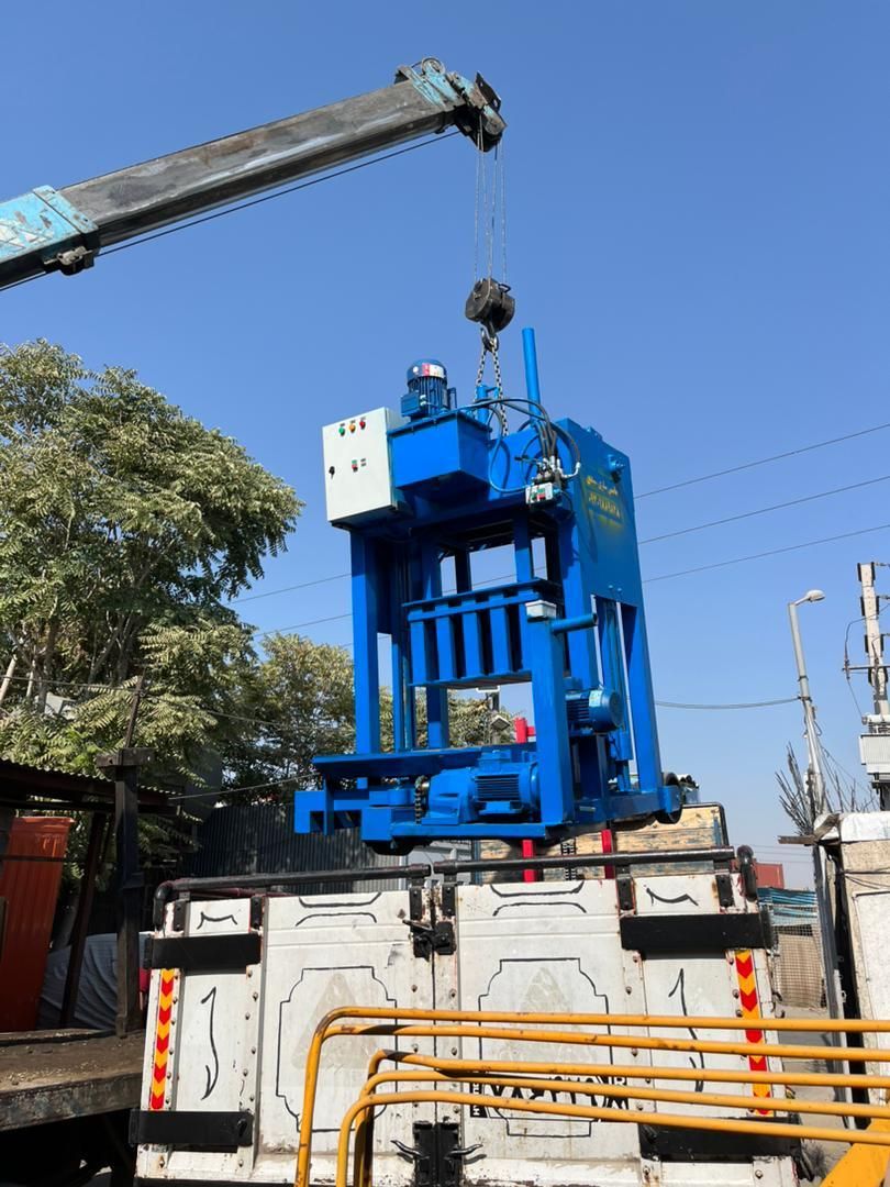 تولید تخصصی انواع بلوک زن هیدرولیکی|ماشین‌آلات صنعتی|تهران, آسمان|دیوار