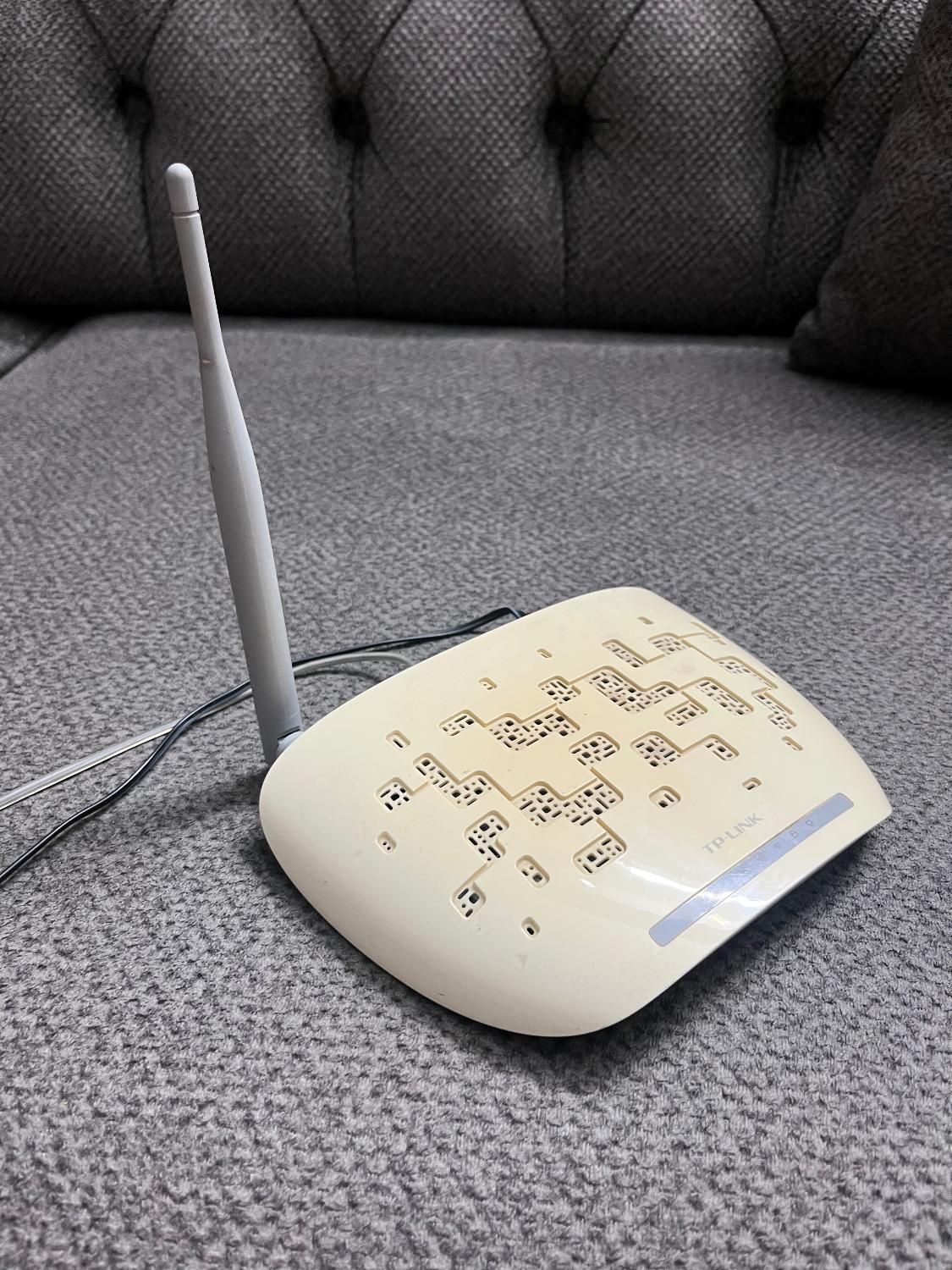 مودم ADSL مدل TP LINK|مودم و تجهیزات شبکه|اصفهان, خانه اصفهان|دیوار