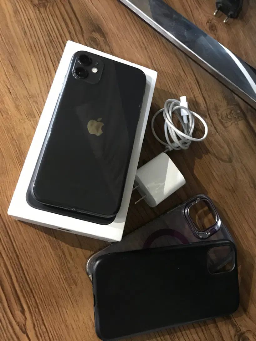 iphone 11 /256/za/ایفون ۱۱ نرمال/|موبایل|مشهد, هفده شهریور|دیوار