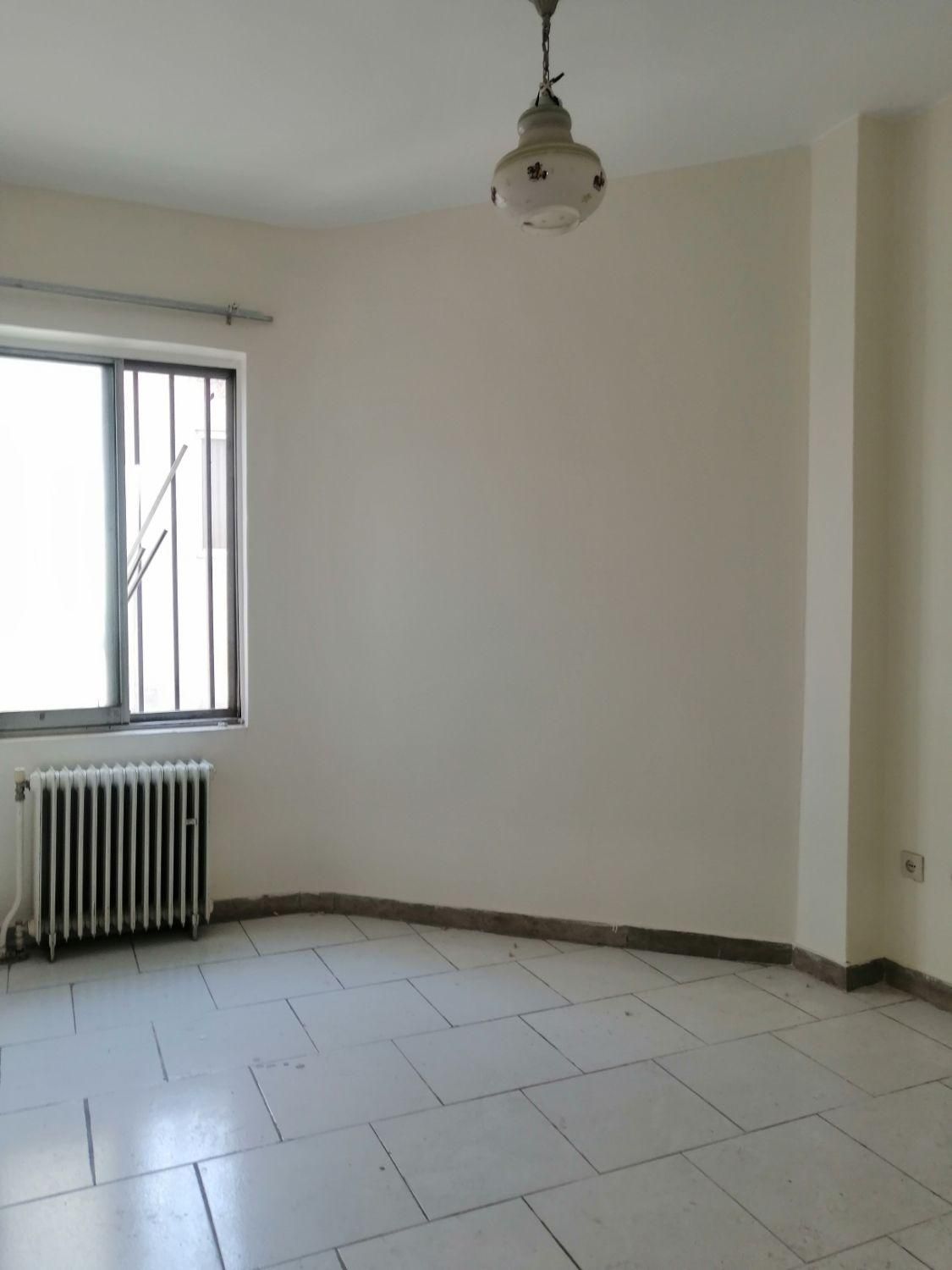 هفت تیر. 93'متر. 2'خواب. طبقه 3|اجارهٔ آپارتمان|تهران, خاقانی|دیوار