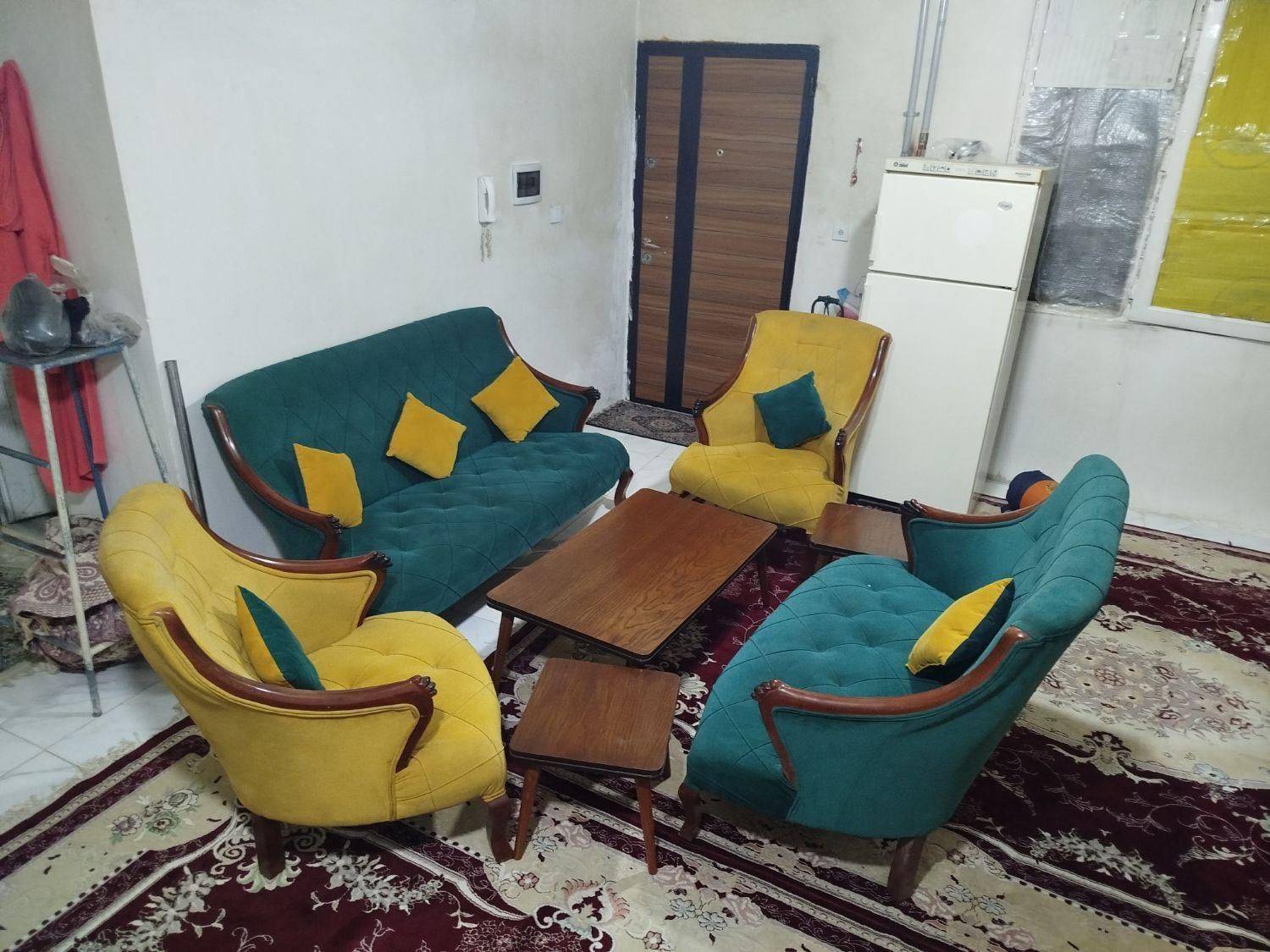 مبلمان چوب روس کلاسیک و دحد لطفاً تماس بگیرید.|مبلمان خانگی و میز عسلی|ری, سیزده آبان|دیوار