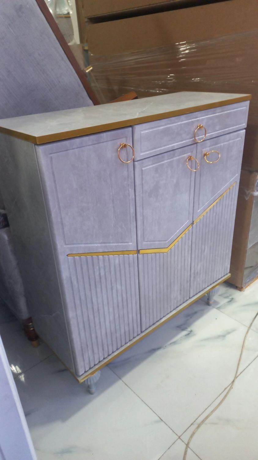 جاکفشی|جاکفشی، کمد، دراور|آستارا, |دیوار