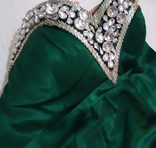 لباس مجلسی|لباس|کرج, ترمینال کلانتری|دیوار