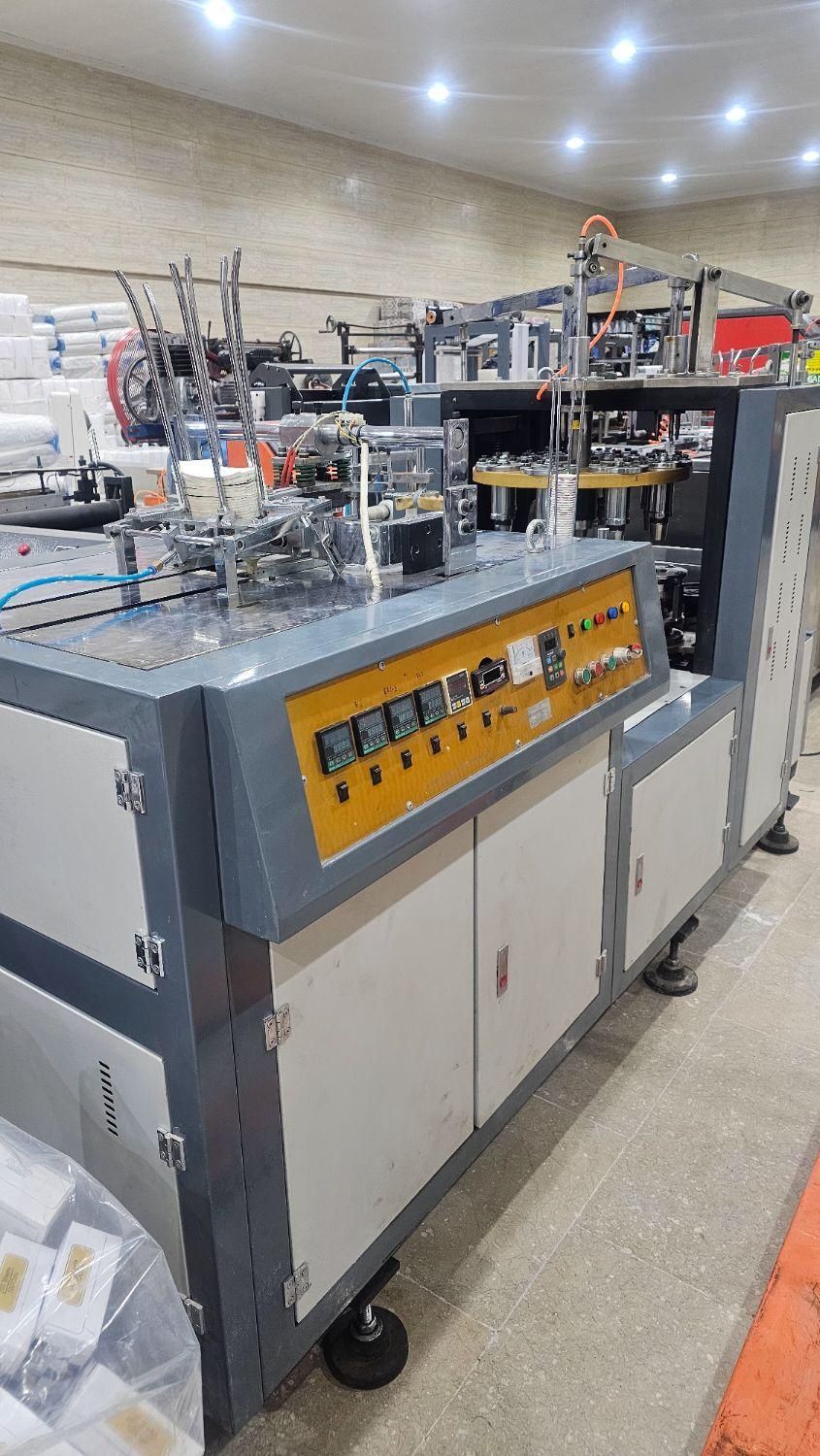 دستگاه تولید لیوان کاغذی شات قهوه خوری|ماشین‌آلات صنعتی|مشهد, وکیل‌آباد|دیوار