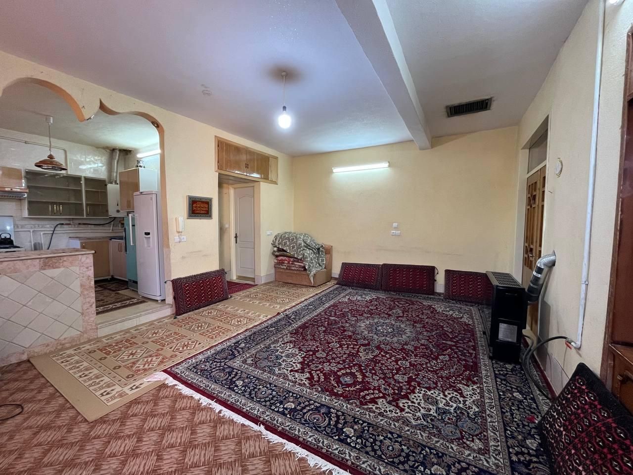 سوئیت مبله (ویژه)|اجارهٔ کوتاهمدت آپارتمان و سوئیت|آباده, |دیوار