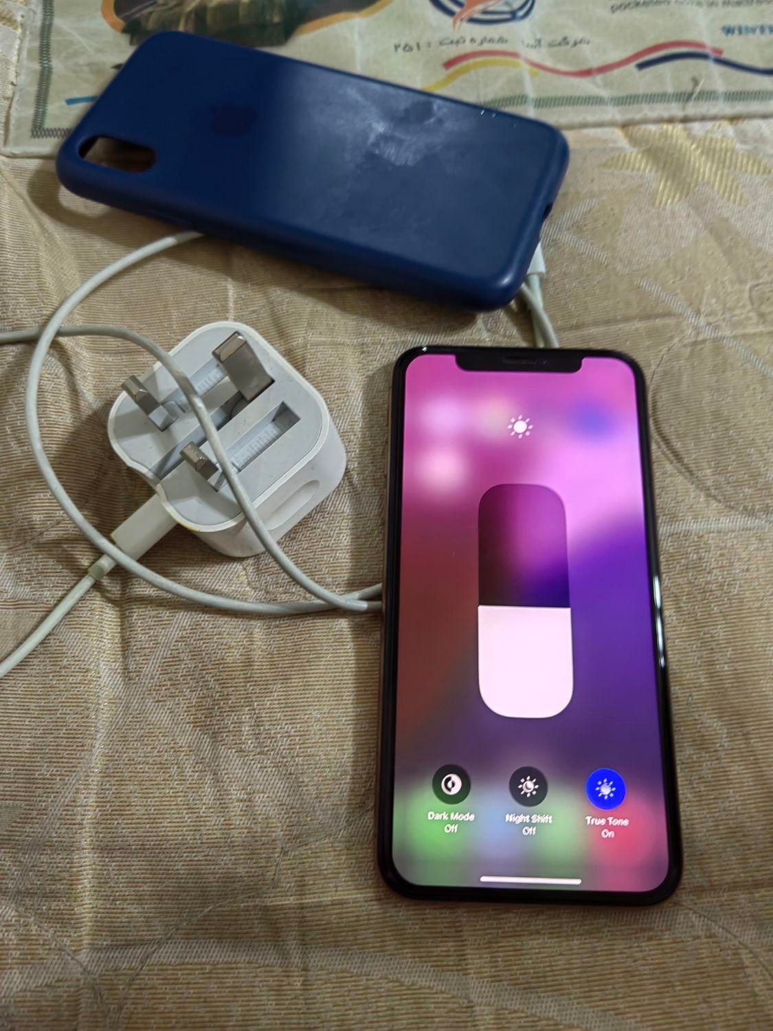 اپل iPhone XS با حافظهٔ ۲۵۶ گیگابایت گوشی معاوضه|موبایل|تهران, هفت حوض|دیوار