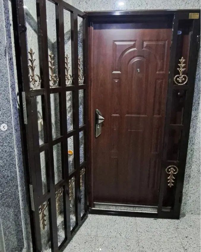 حفاظ درب اپارتمان،اکاردونی۲،حفاظ درب ورود اکاردونی|مصالح و تجهیزات ساختمان|کرج, بازار آهن|دیوار