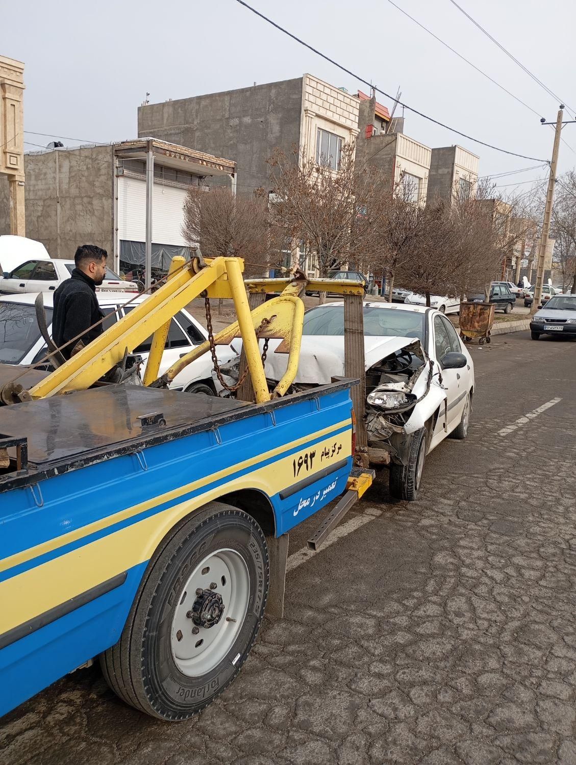 یدک کش اتوبان باغچه ملک آبادجاده فریمان سرخس|خدمات حمل و نقل|ملکآباد, |دیوار