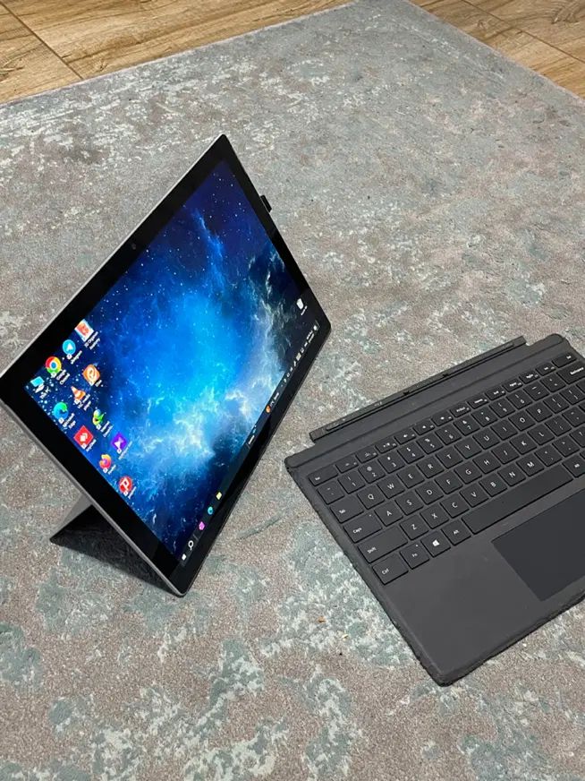 surface pro 5|رایانه همراه|اصفهان, سپاهان‌شهر|دیوار