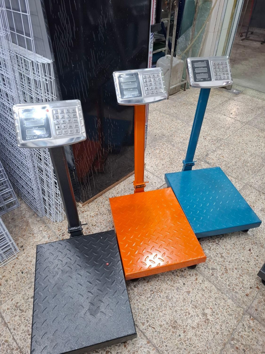 ترازو و باسکول خانه،فروشگاه ۲۰۰گرم تا ۳۰۰کیلو گرم|فروشگاه و مغازه|چغادک, |دیوار