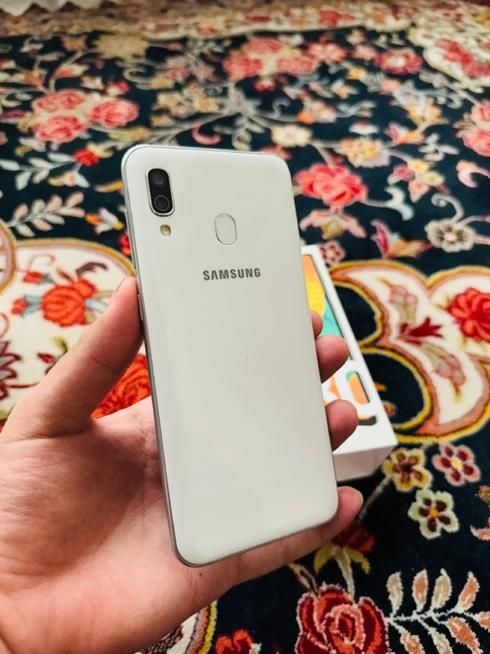 سامسونگ Galaxy A30 ۶۴ گیگابایت در حد نو بدون مشکل|موبایل|تهران, شهر زیبا|دیوار