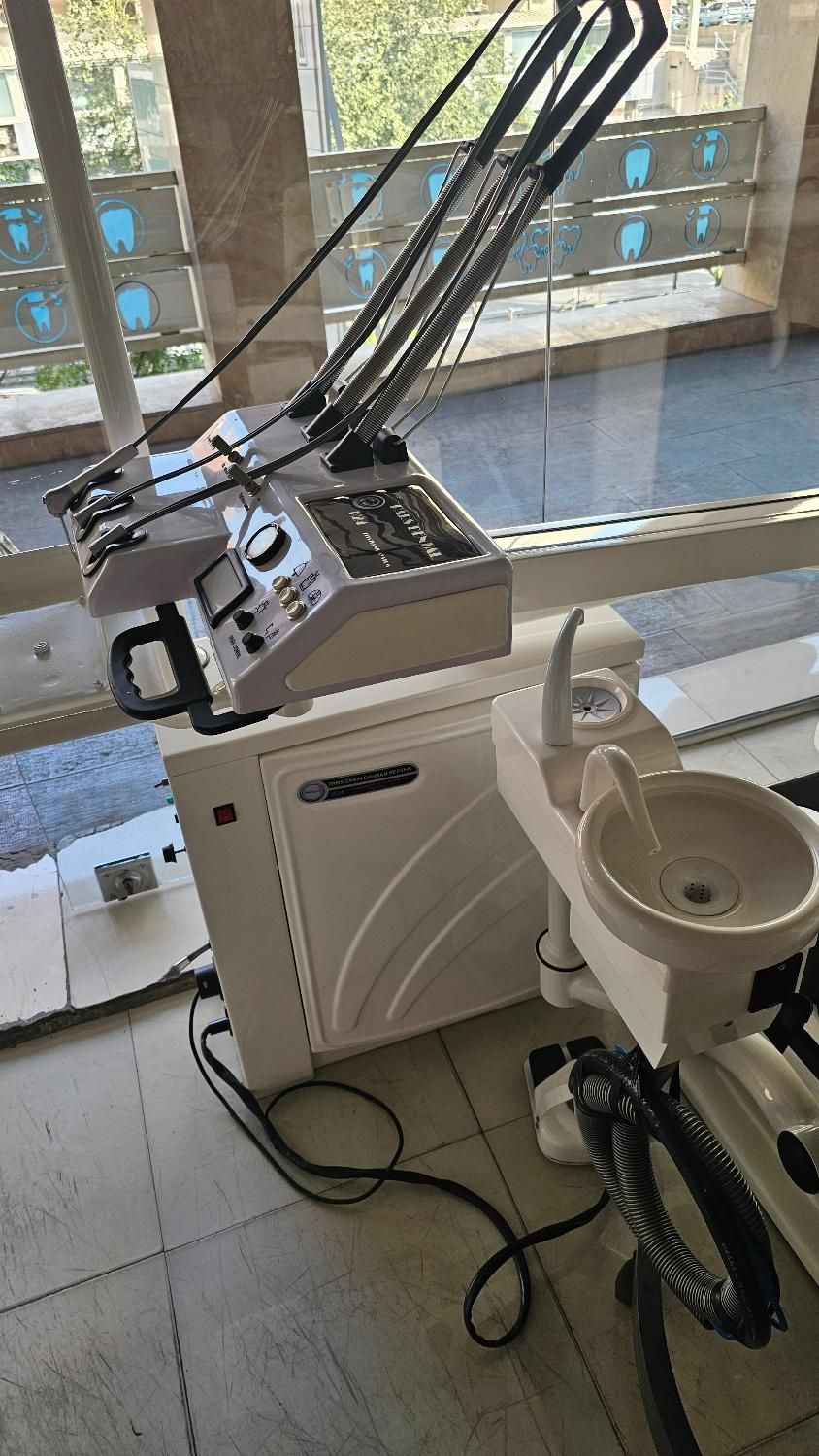 یونیت و صندلی پارس دنتال کا۲۴ بازو جدید|پزشکی|تهران, خرمشهر|دیوار