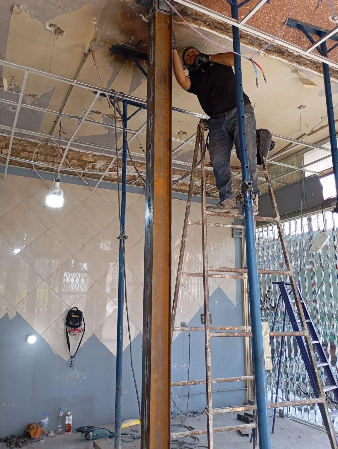 تخریب حرفه ای ساختمان|خدمات پیشه و مهارت|قم, نیروگاه|دیوار