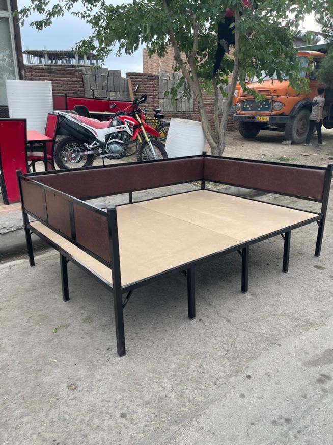 تولیدی تخت سنتی و مصنوعات فلزی|کافیشاپ و رستوران|بناب, |دیوار