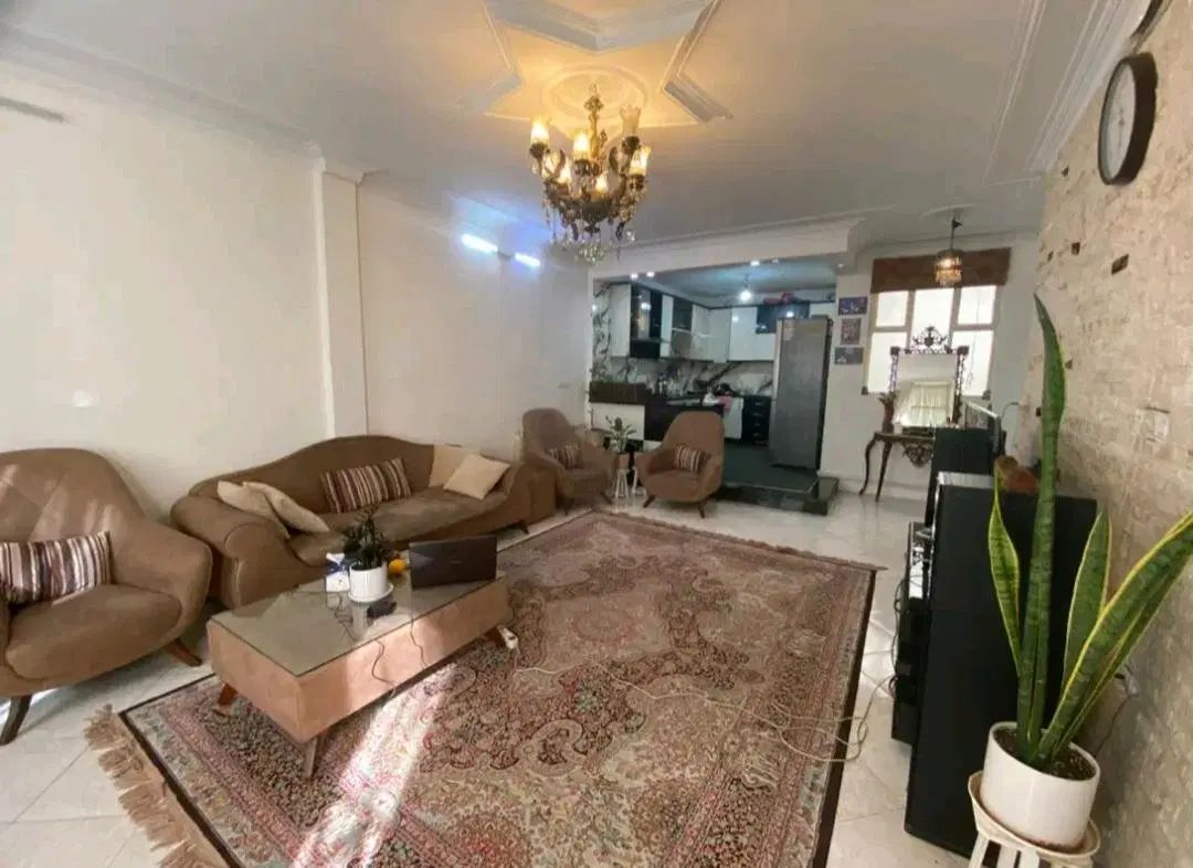 دوخواب/تکواحدی/باپارکینگ و انباری/طبقه اول|فروش آپارتمان|ری, اقدسیه|دیوار