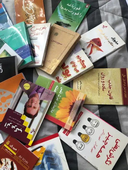 کتاب ها اکثرا نو هستن و نخونده شده قیمت ۶۰۰ تومن|کتاب و مجله آموزشی|تهران, شهرک نفت|دیوار