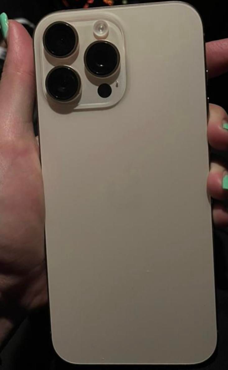 اپل iPhone 16 Pro Max با حافظهٔ ۲۵۶ گیگابایت|موبایل|اصفهان, خانه اصفهان|دیوار