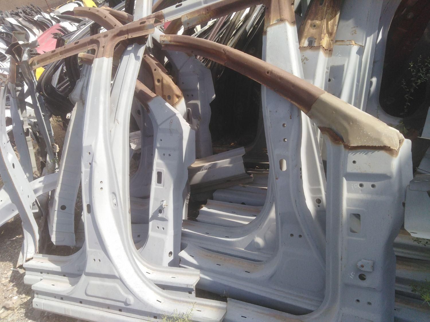 رکاب بی ام و رکاب بنزسورنتو۲۰۱۰ اسپورتج ۱۴توسان|قطعات یدکی و لوازم جانبی|تهران, صادقیه|دیوار