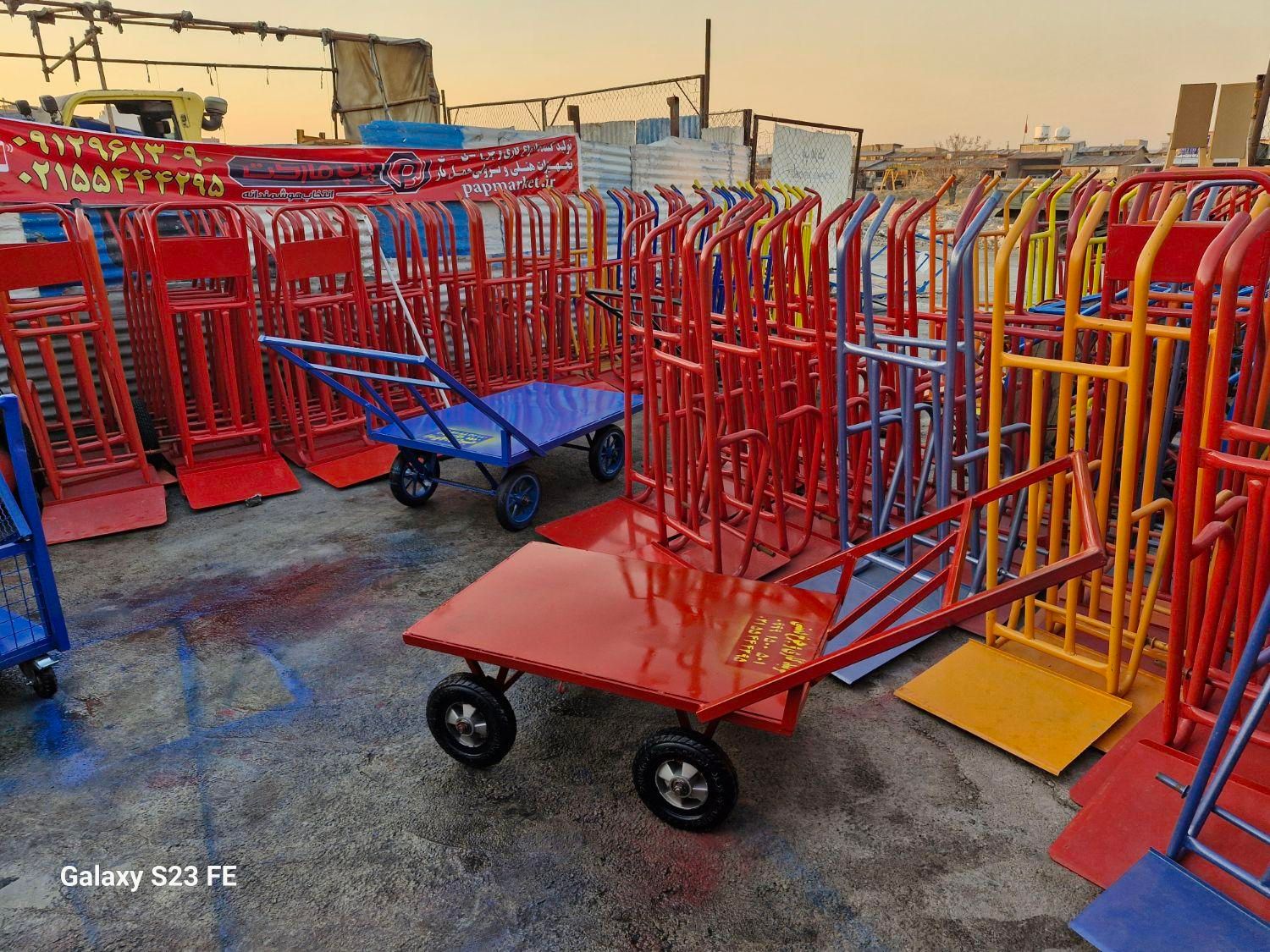 ترولی تمام فلزی گاری چهار چرخ بارکش دستی(دست اول)|ابزارآلات|تهران, میدان ولیعصر|دیوار