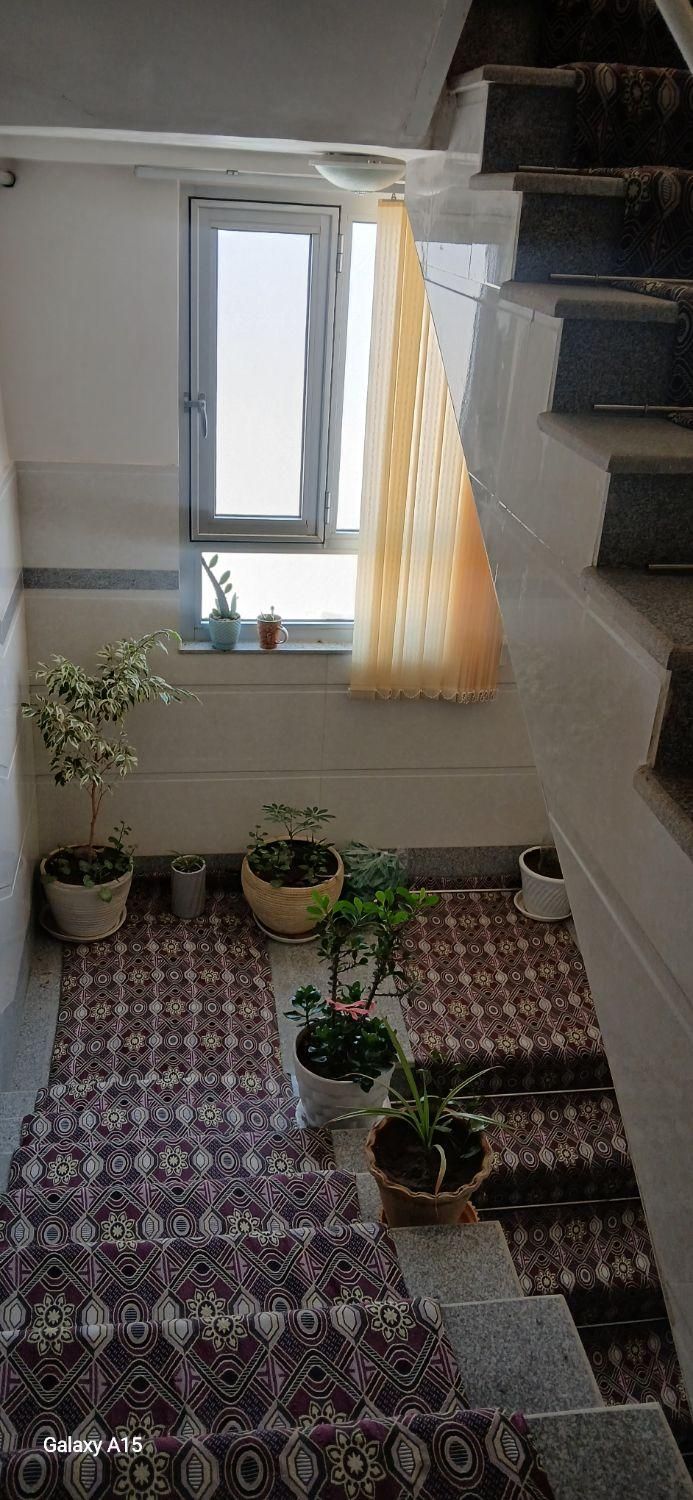 خانه تکمیل بر خیابان شهید غفاری(هفته بازار(|فروش خانه و ویلا|گوگان, |دیوار