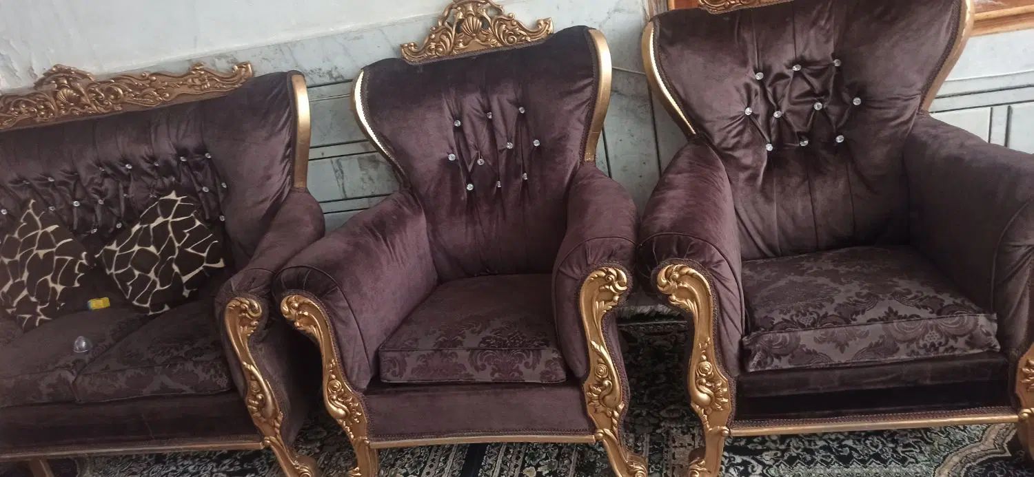 مبلمان هفت نفره با جلومبلی|مبلمان خانگی و میز عسلی|اصفهان, طاحونه|دیوار