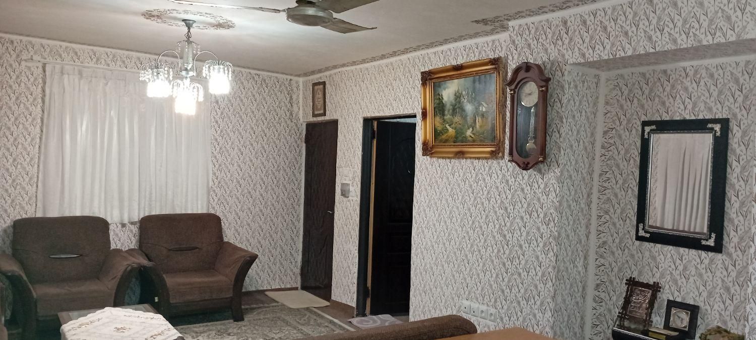 دوخوابه دو پارکینگ اسپلیت دربست حیاط دار باربیکیو|اجارهٔ کوتاه‌مدت آپارتمان و سوئیت|رشت, حومه رشت|دیوار