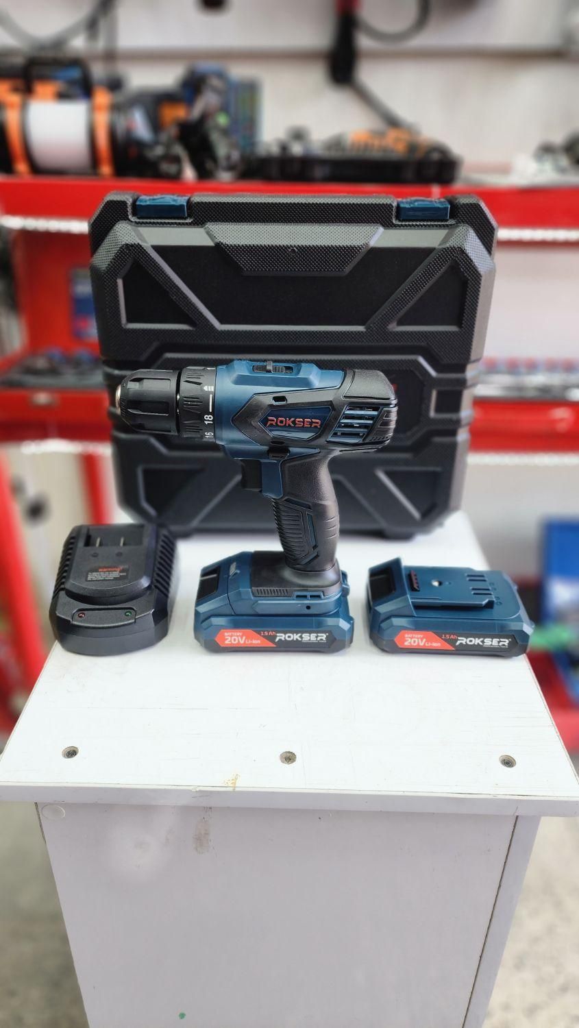 دریل شارژی/پیچ گوشتی شارژی 12 و 20 ولت راکسر|ابزارآلات|اهواز, پادادشهر|دیوار