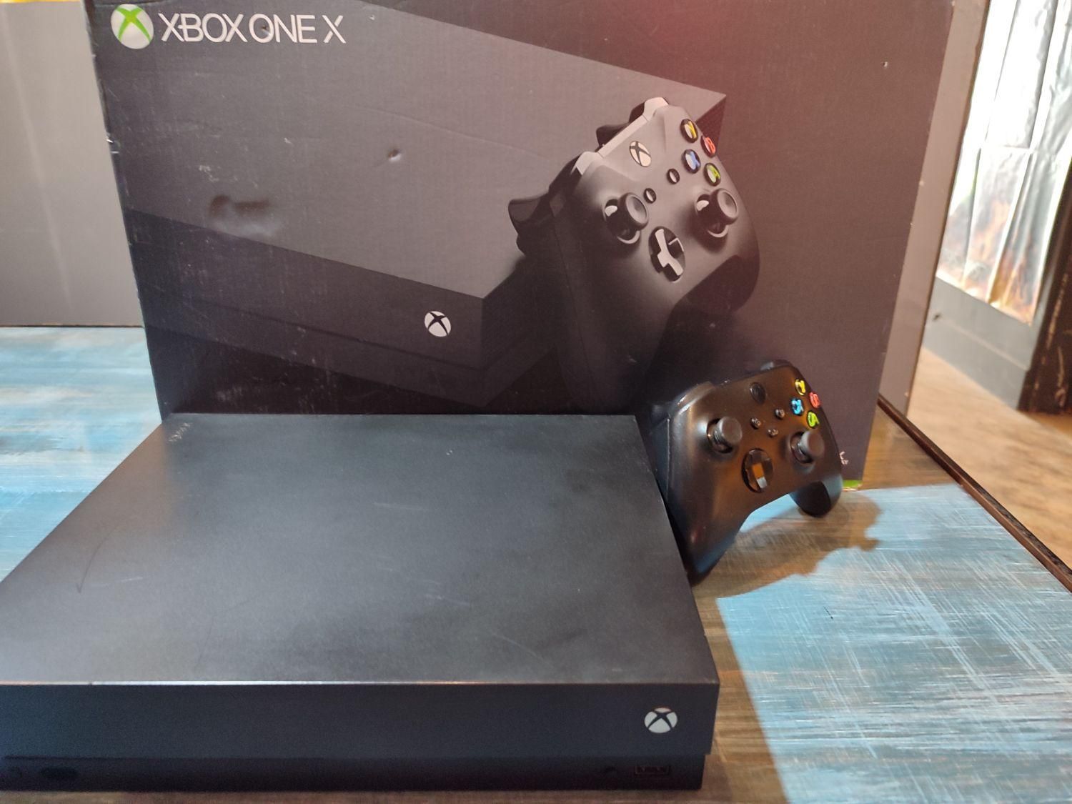 Xbox One X قویترین کنسول نسل ۸|کنسول، بازی ویدئویی و آنلاین|صومعه‌سرا, |دیوار